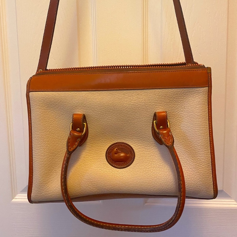 Dooney and Bourke Light Tan All Weather Leather Handbag with Shoulder Strap - Picture 1 of 8